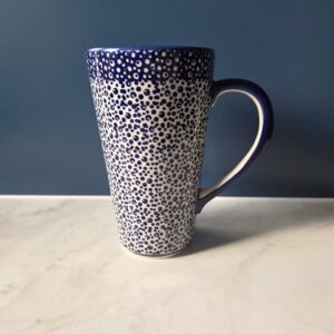 Kubek latte kółeczka