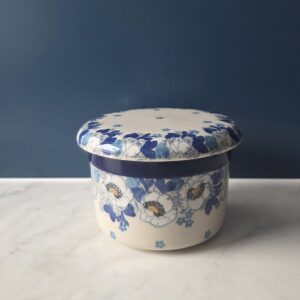 Maselnica wodna anemony